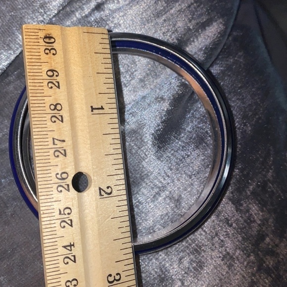 Vintage  Navy blue silver tone trim bangle bracelet - Picture 6 of 7